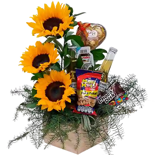 Arreglo Floral en Girasoles Cerveza y Dulces Surtidos