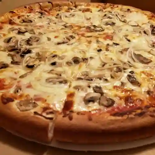 Pizza Champiñones y Queso