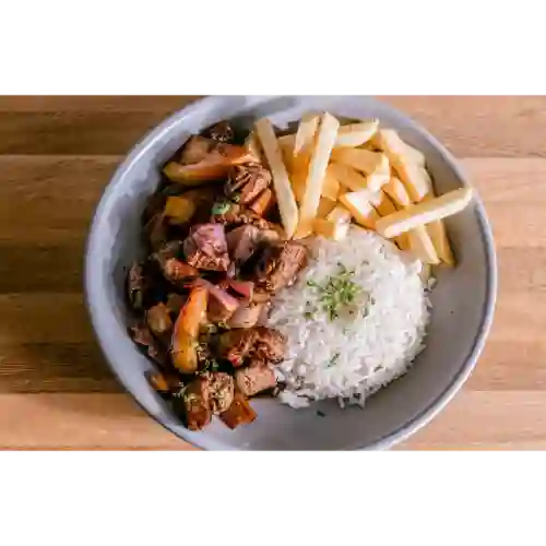 Lomito Saltado