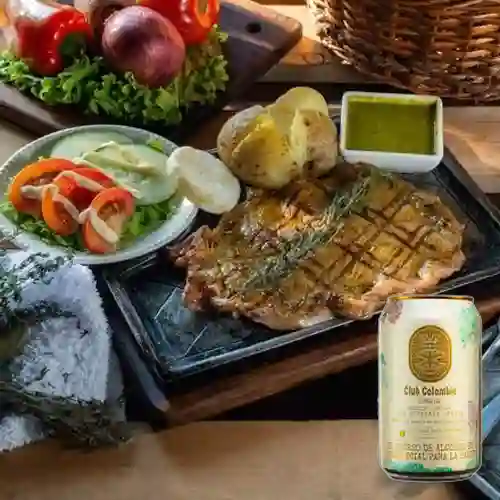 Combo Filete Pollo Parrilla + Club Cola Dorada 330ml