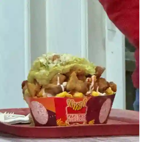 Salchicup P Chicharrón