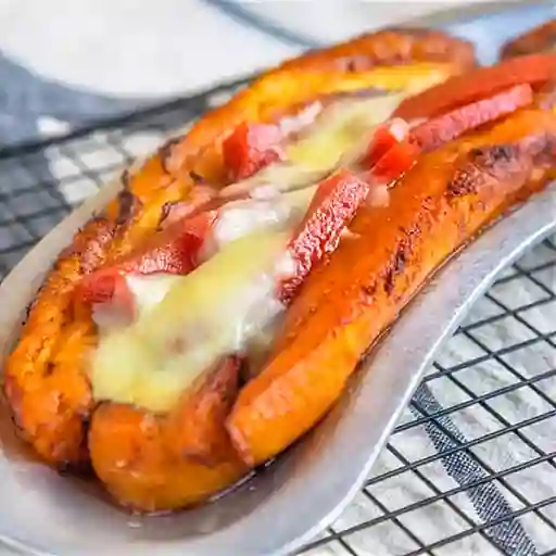 Maduro con queso y bocadillo