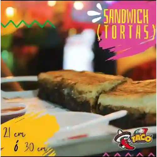 Torta Sadwich Pollo con Champiñones