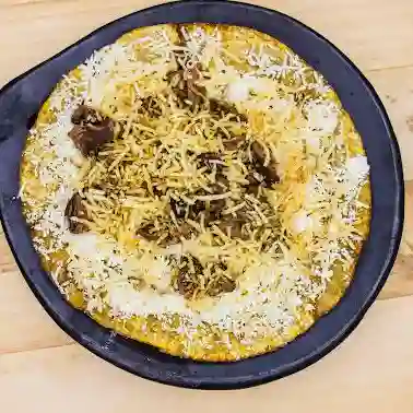 Patacón con Carne Desmechada