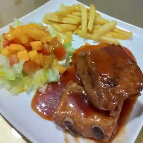 Plato de Costillas a la Bbq