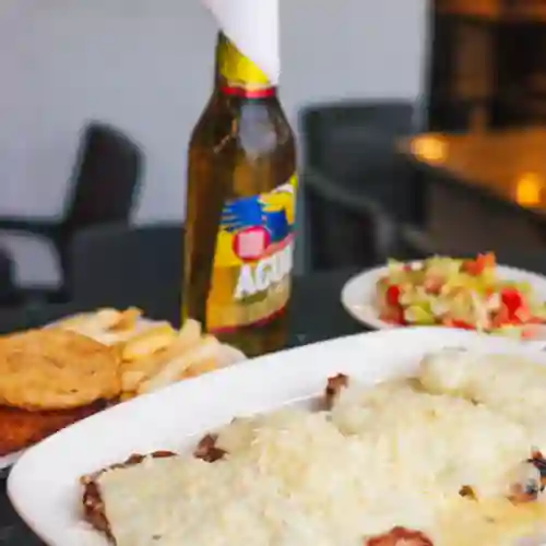 Medallones de Cerdo con Queso Gratinado
