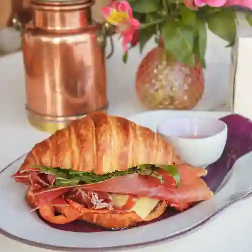 Sandwich Doble Serrano