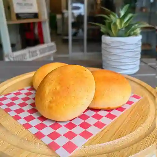 Almojabanas