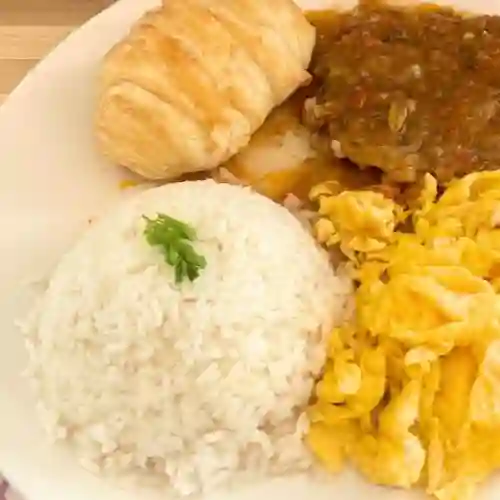 Bandeja con Carne Sudada