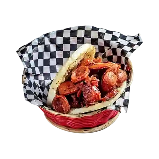 Arepa de Chorizo y Butifarra