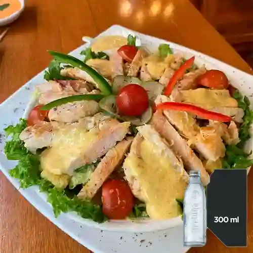 Combo Ensalada César + Bretaña 300 ml