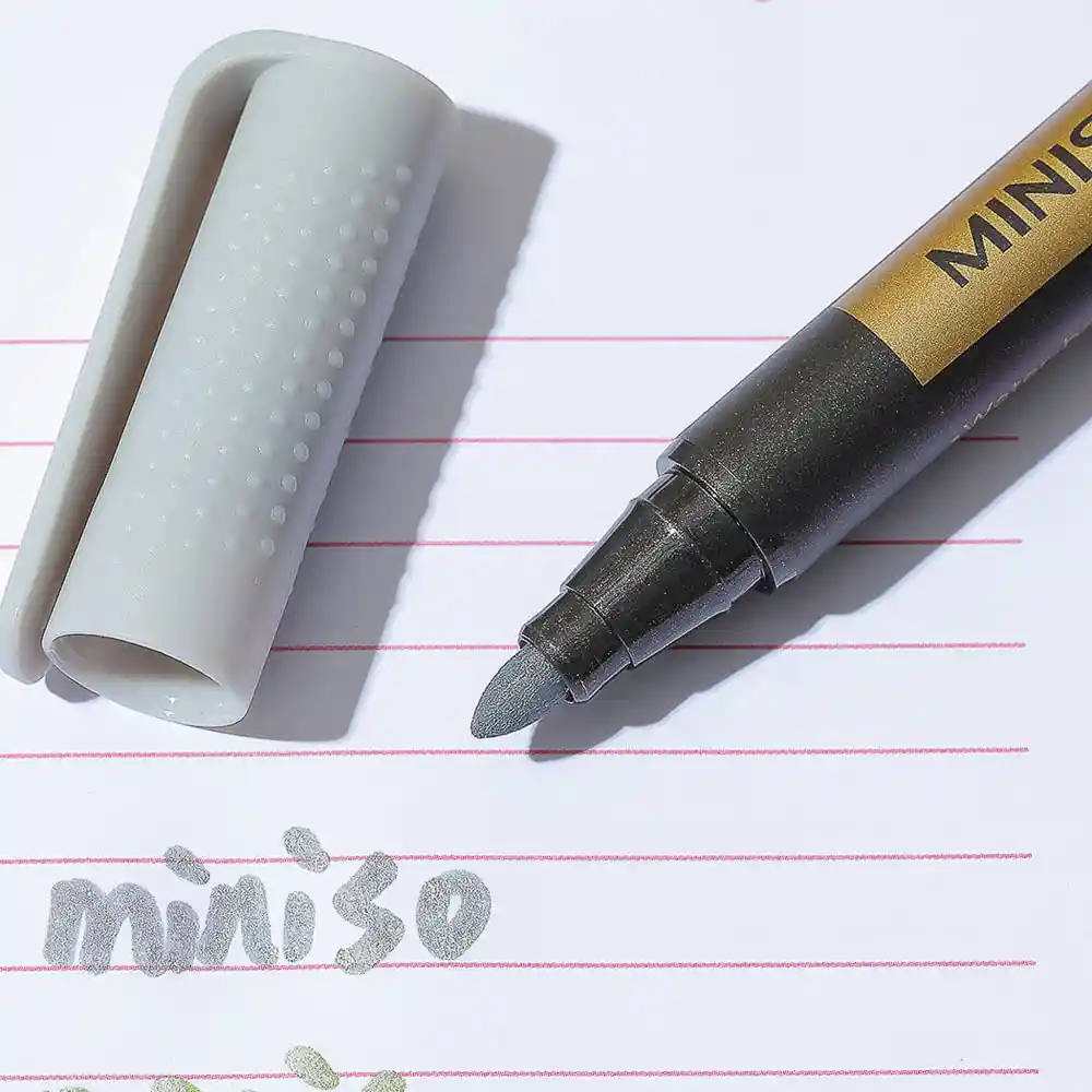 Miniso Marcador a Base de Agua Efecto Metálico Plata