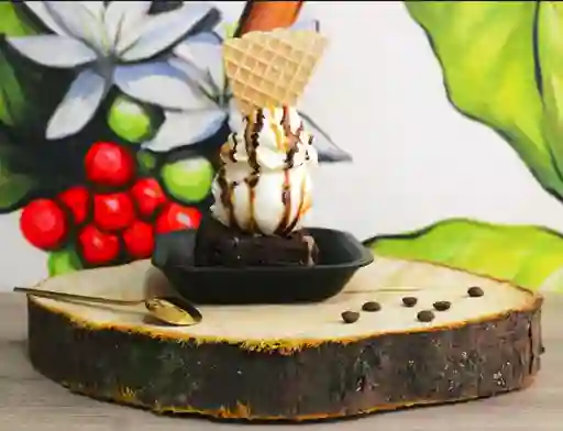 Brownie con Helado