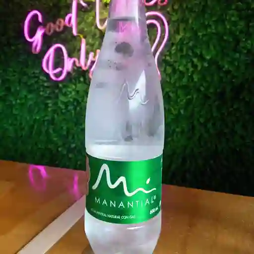 Agua Con Gas