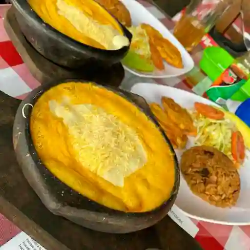 Cazuela de Camarones