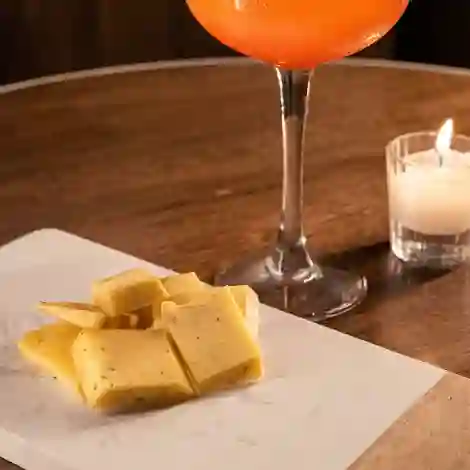 Queso tilsit finas hierbas