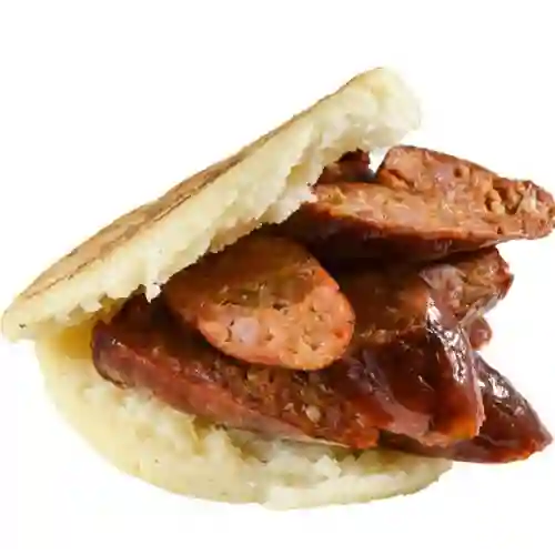 Arepa Loca con Chorizo