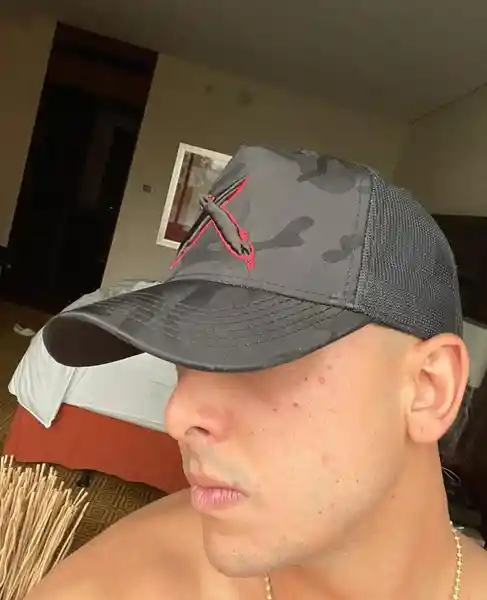 Gorra la Equis Malla Abierta Roja