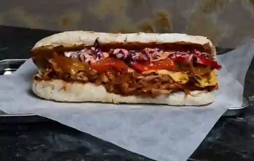 Sándwich Chancho en Combo