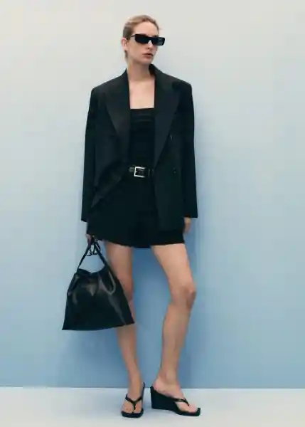 Short Zoey Tejano Negro Talla 38 Mujer Mango