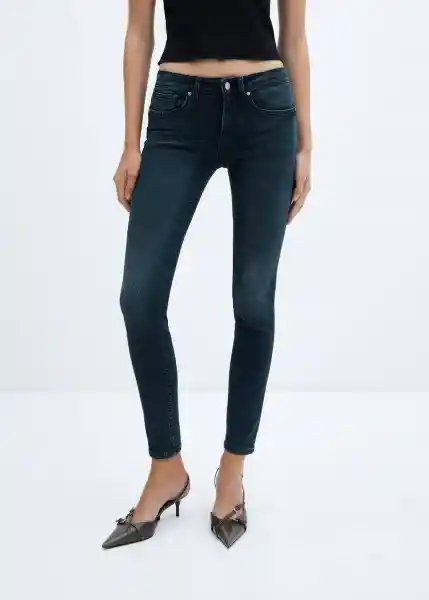 Jean Pushup Blueblack Talla 48 Mujer Mango