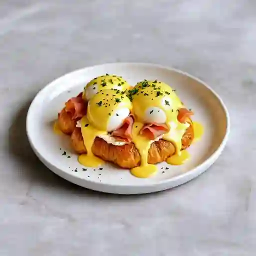 Croissant & Serrano
