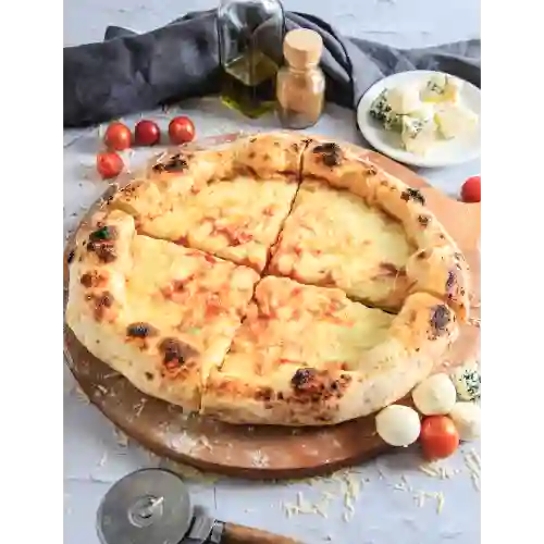 Pizza Tres Quesos