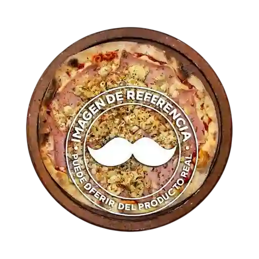 Pizza Estofada de Carne Pequeña