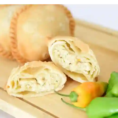 10 Empanadas Fritas Tipo Coctel de Pollo