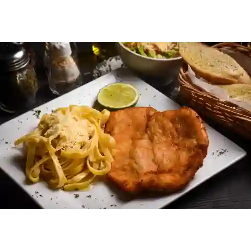 Milanesa Tradicional de Pollo