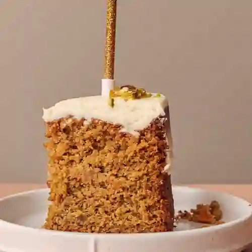 Porción Torta Zanahoria