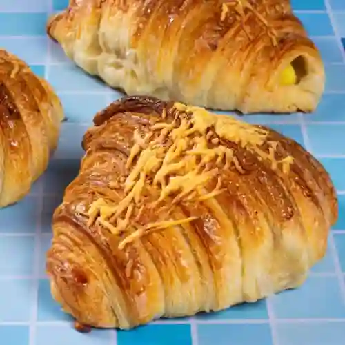 Croissant Queso