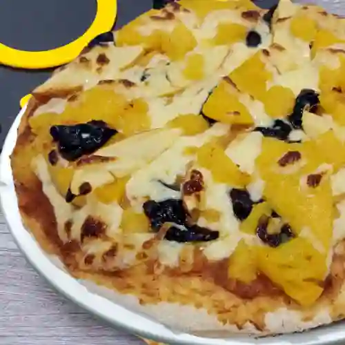 Pizza Frutas