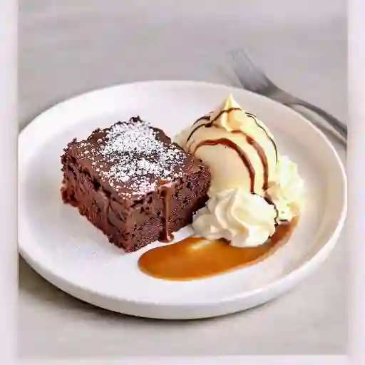 Brownie con Helado