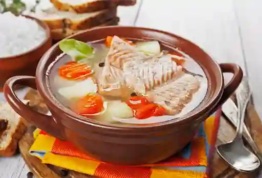 Caldo de Pescado