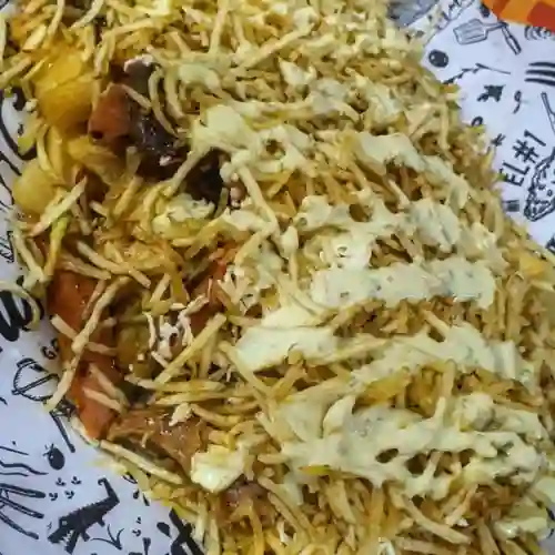 Salchipapa Lomito