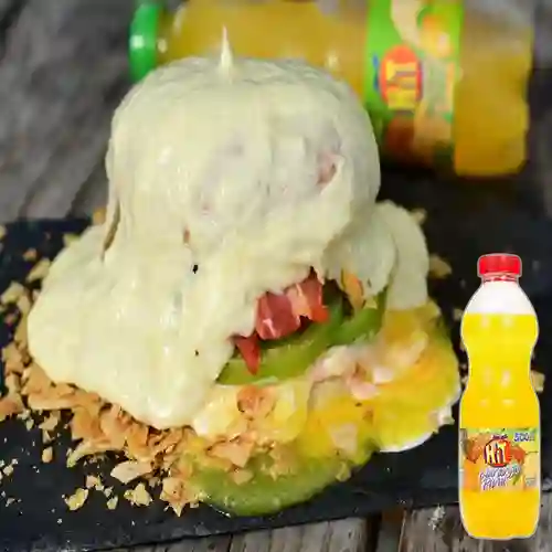 Hamburguesa Clásica Al Reves +Hit Naranja Piña 500ml
