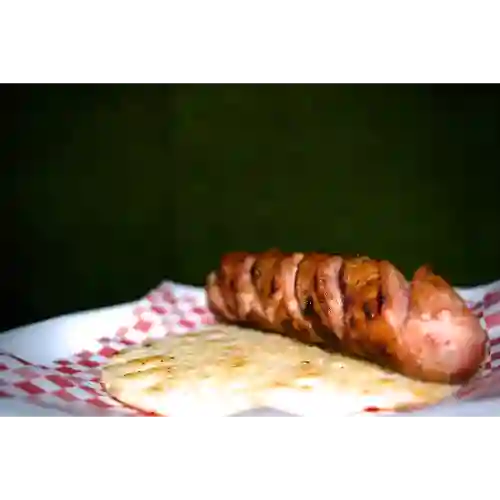Chorizo con Arepa