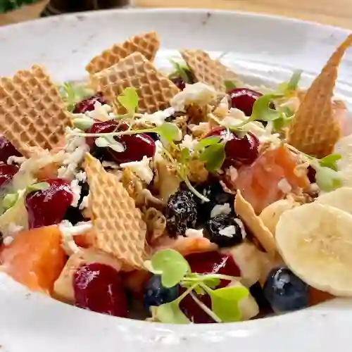 Ensalada de Fruta con Banano y Papaya