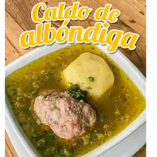 Caldo de albondiga