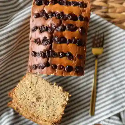 Porción Banana Bread Frutos Rojos