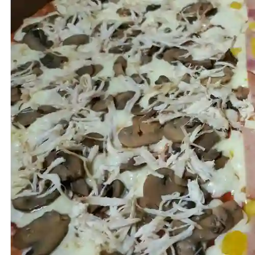 Pollo Champiñones
