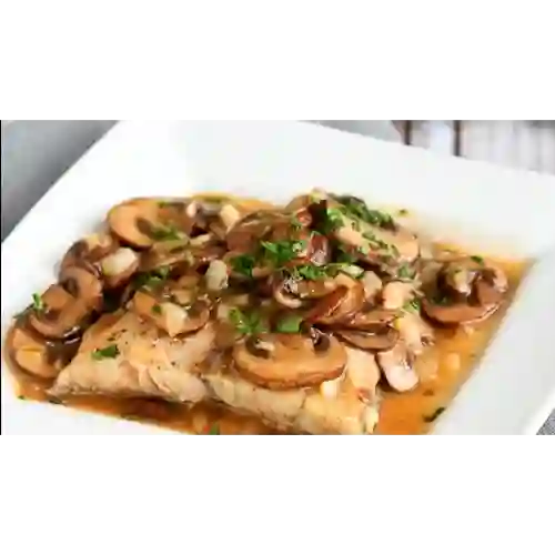 Bagre en Salsa de Champiñones