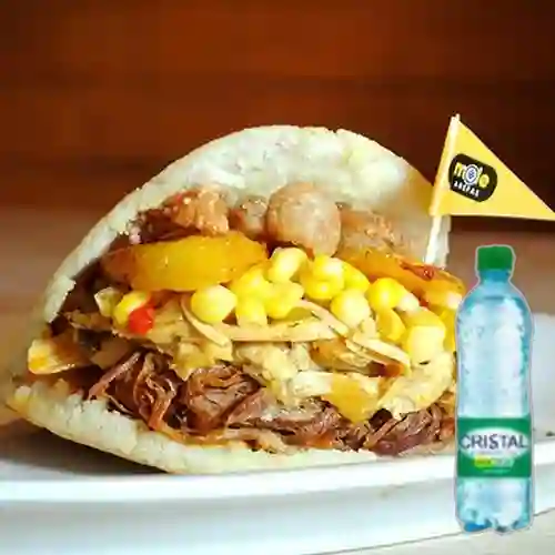 Combo Arepa Paisa + Agua con Gas Cristal 600Ml