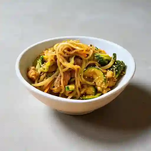 Fideos de Orientales con Pollo