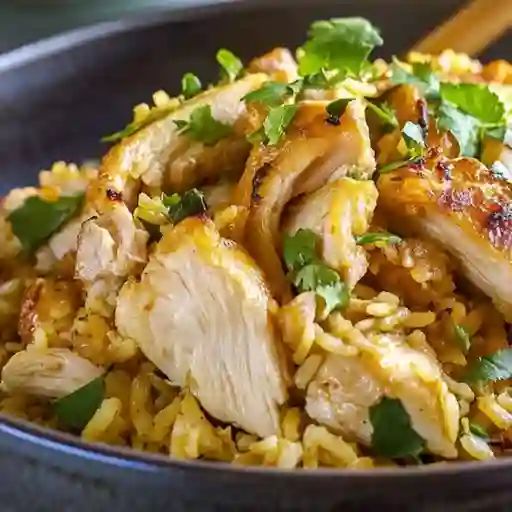 Bowl de arroz dorado