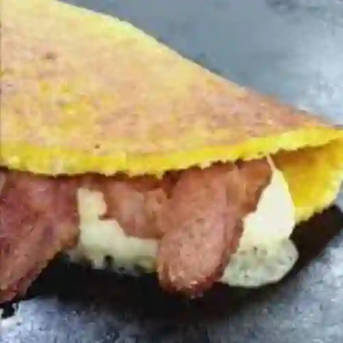 Cachapa con Tocineta