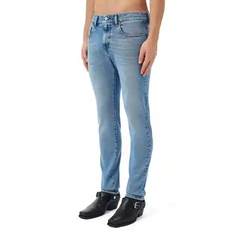 Diesel Jean 2019 D-Strukt L.32 Azul Claro Talla 33