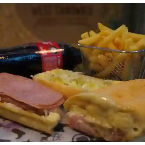 Sandwich de Jamón Grande