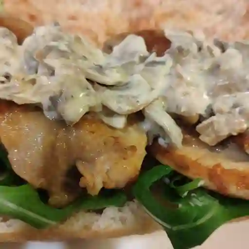 Sándwiches pollo 130g bechamel champiñón